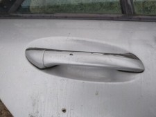 Porte arrière et accessoires Mercedes 611