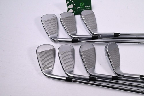 Ping G730 Irons / 5-PW+GW / Blue Dot / X-Flex Dynamic Gold Mid X100 115 Shafts - Picture 3 of 7