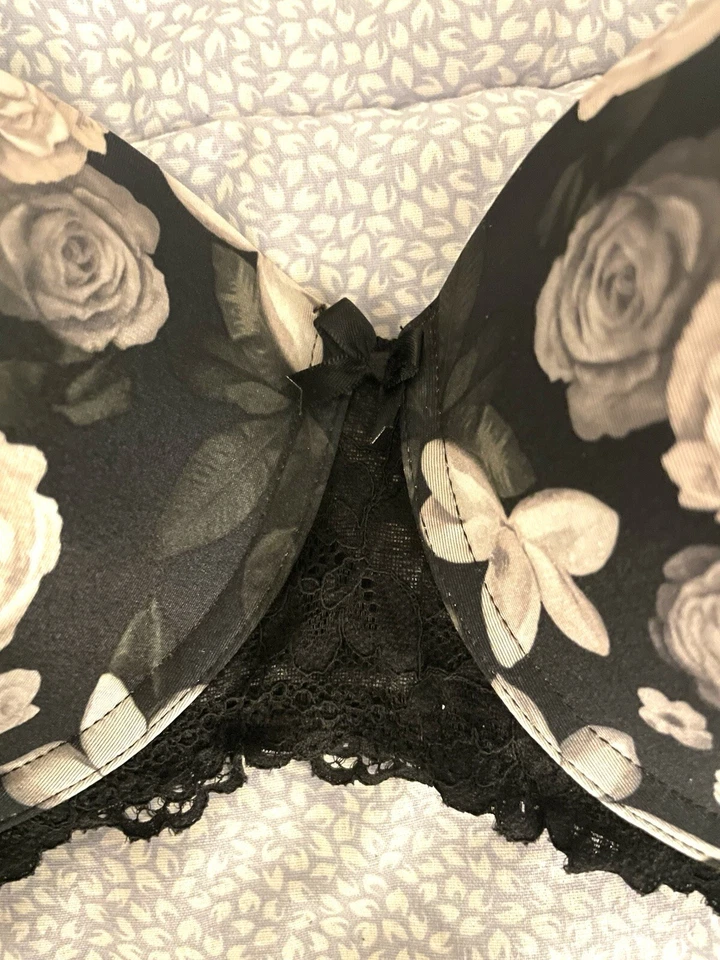 Black White Lace Floral Wireless Bra Bow Fairy Goth Gilligan and O’Malley 36D Foto 2 de 4