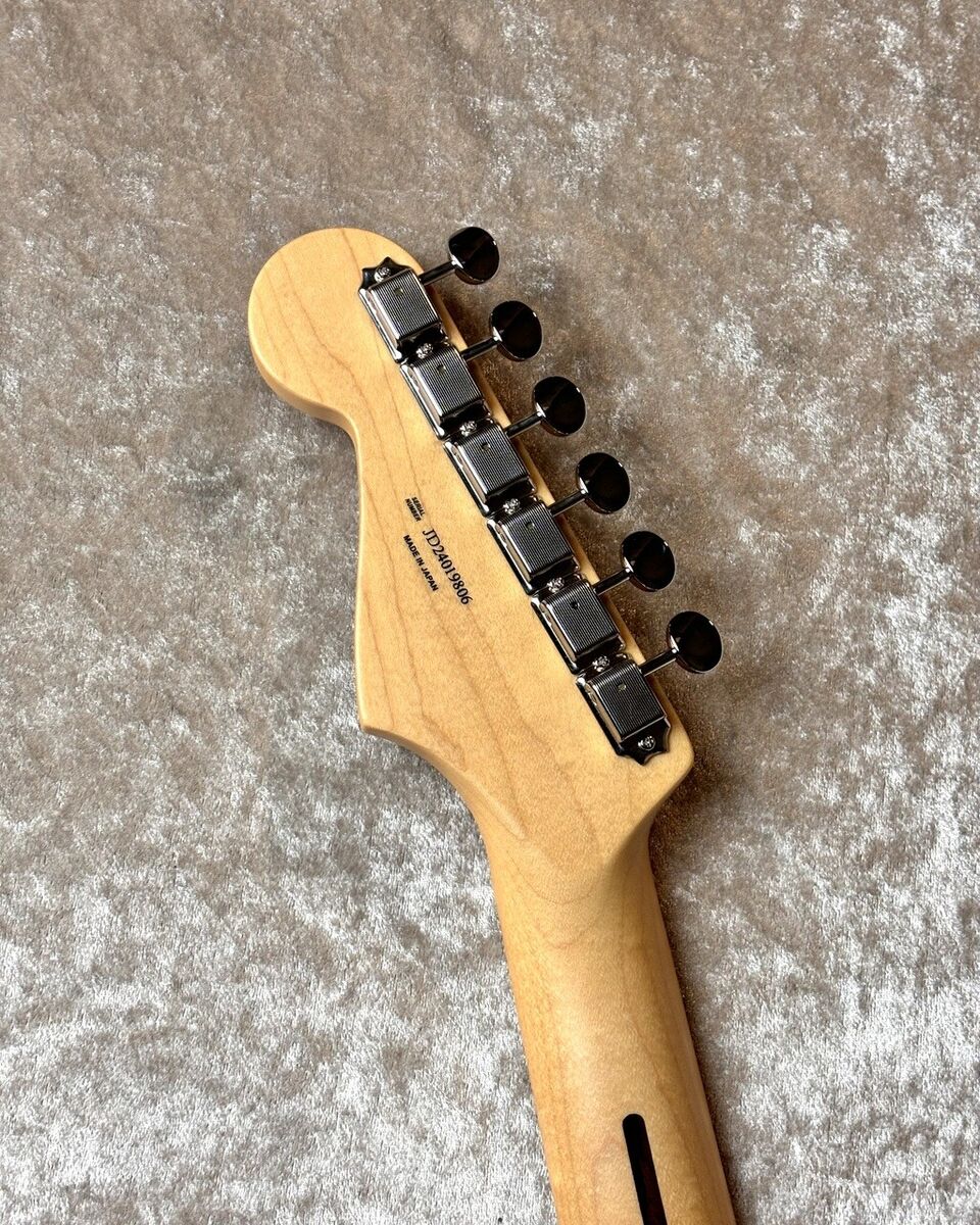 Fender Made In Japan Hybrid II Stratocaster Maple/Neck Fender Made In Japan Hybrid II Stratocaster Maple/Neck
