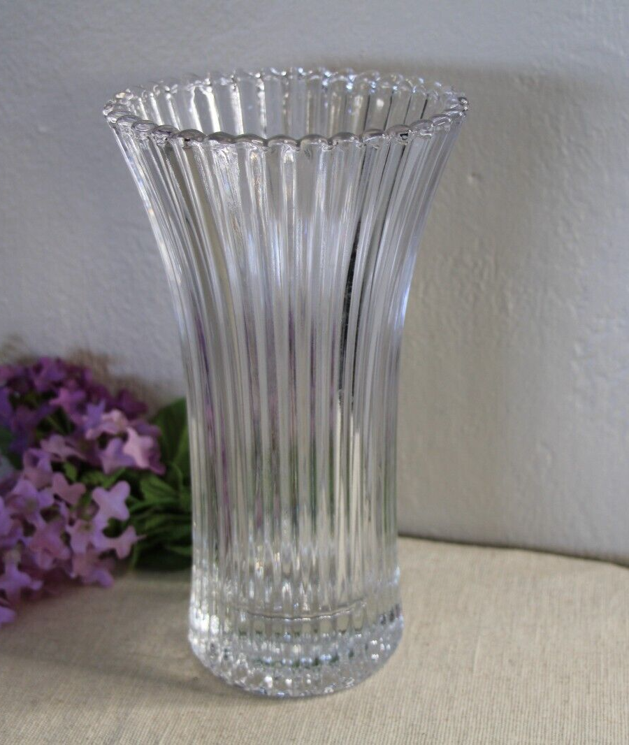 Vintage Japan Crystal Ribbed Flower Vase | eBay