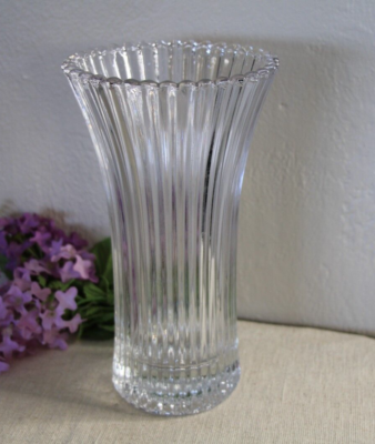 Vintage Japan Crystal Ribbed Flower Vase | eBay