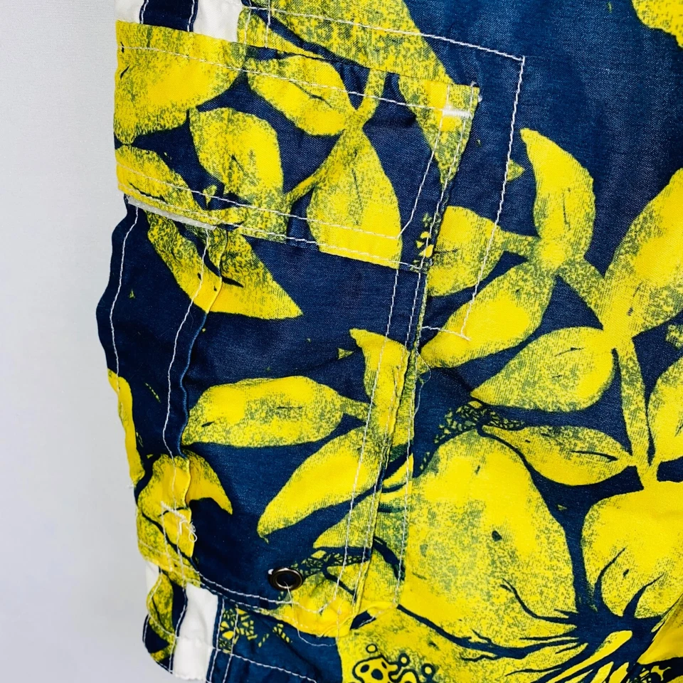 Bañador Mossimo Supply Co para hombre mediano M estampado floral Foto 4 de 4