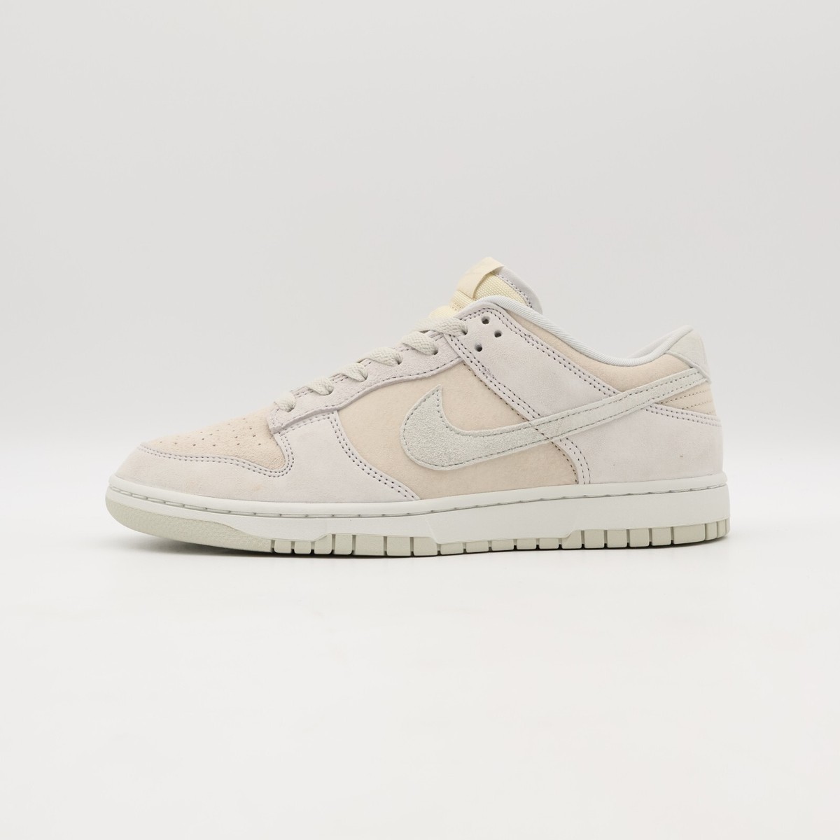 DD8338-001 Nike Dunk Low Premium Vast Grey Summit White DD8338-001 Nike Dunk Low Premium Vast Grey Summit White