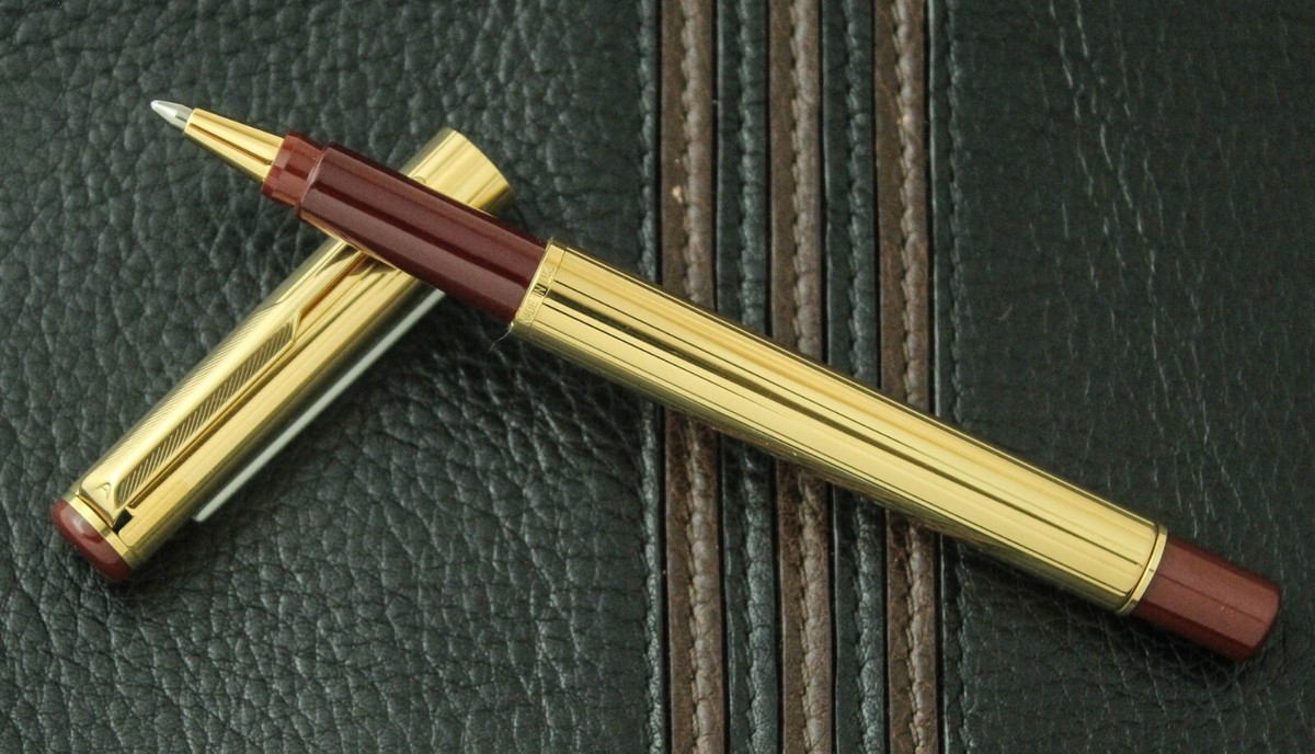 Parker place vendom年筆セット Parker Place Vendome Maroon & Gold Finish Ballpoint - Vintage | eBay