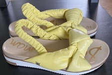 Sam Edelman Girls 2 Agatha Mini Sandals Slides Yellow EUC