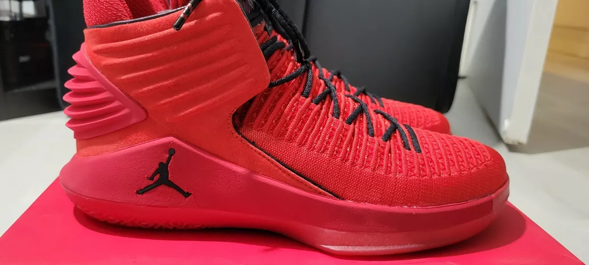 Air Jordan xxxii 32 Rosso Corsa DS brand new never been worn