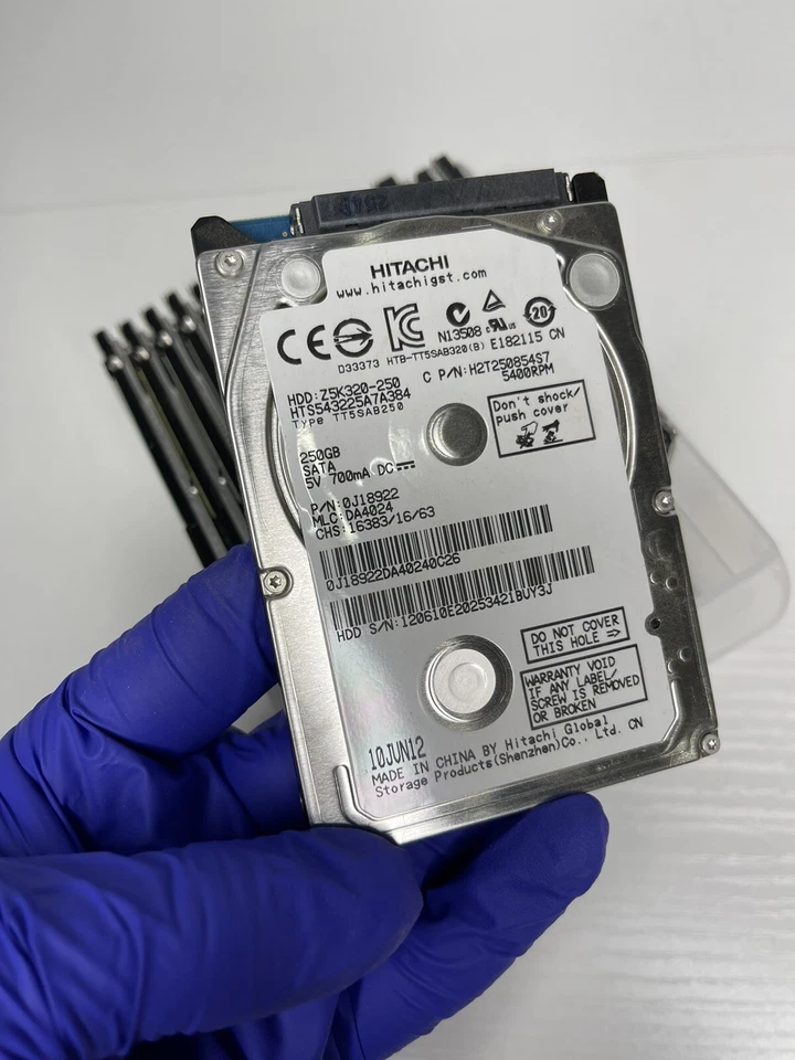 Disco duro de repuesto Sony PlayStation 3 250 GB 2,5" con última actualización de software Foto 2 de 2