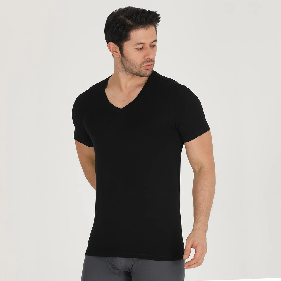 Camiseta interior de bambú con cuello en V para hombre (paquete de 3) Foto 2 de 4