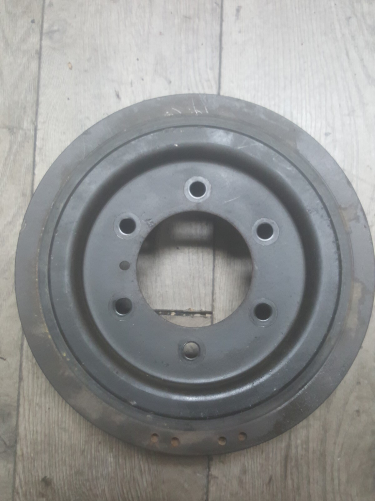 International Navistar Dt466 Crankcase Vibration Damper With Hub 