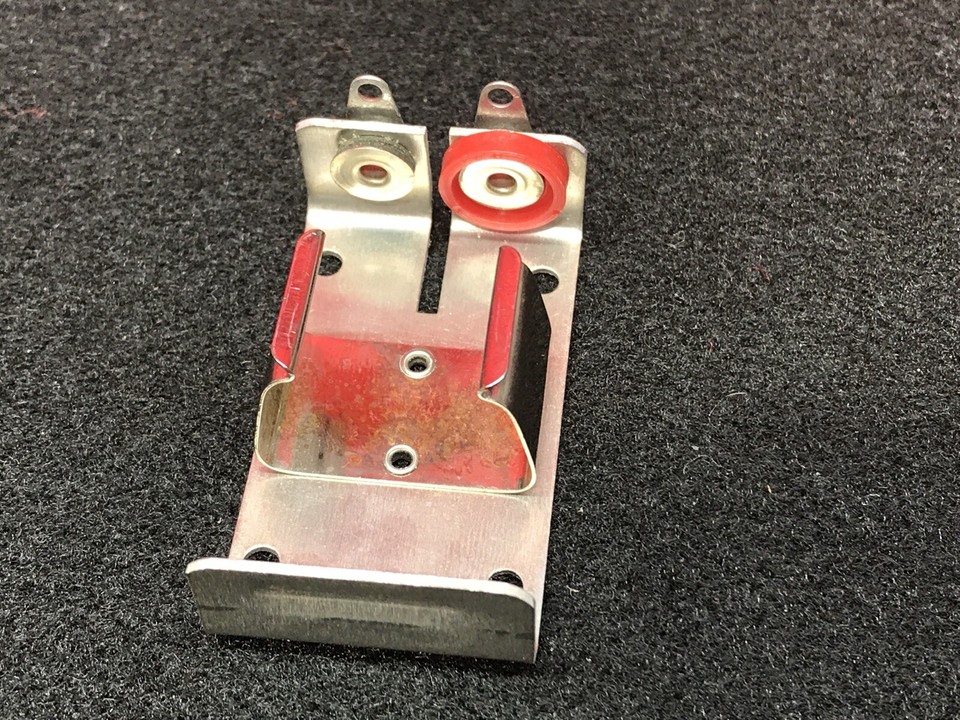 Vintage 9V Battery Metal Holder Snap In, Keystone Electronic Aluminum