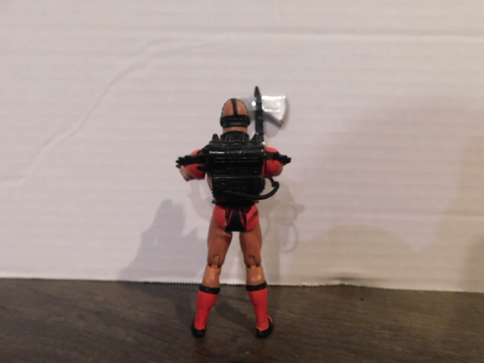 Figura de colección 1985 Kenner DC Comics Super Powers Steppenwolf 4,5" con hacha Foto 3 de 3