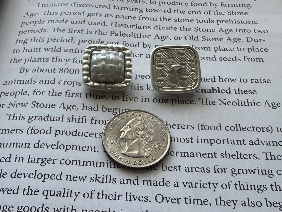 2 exquisitos botones dorados de resina perla y metal para moda de alta gama.50 Foto 4 de 4