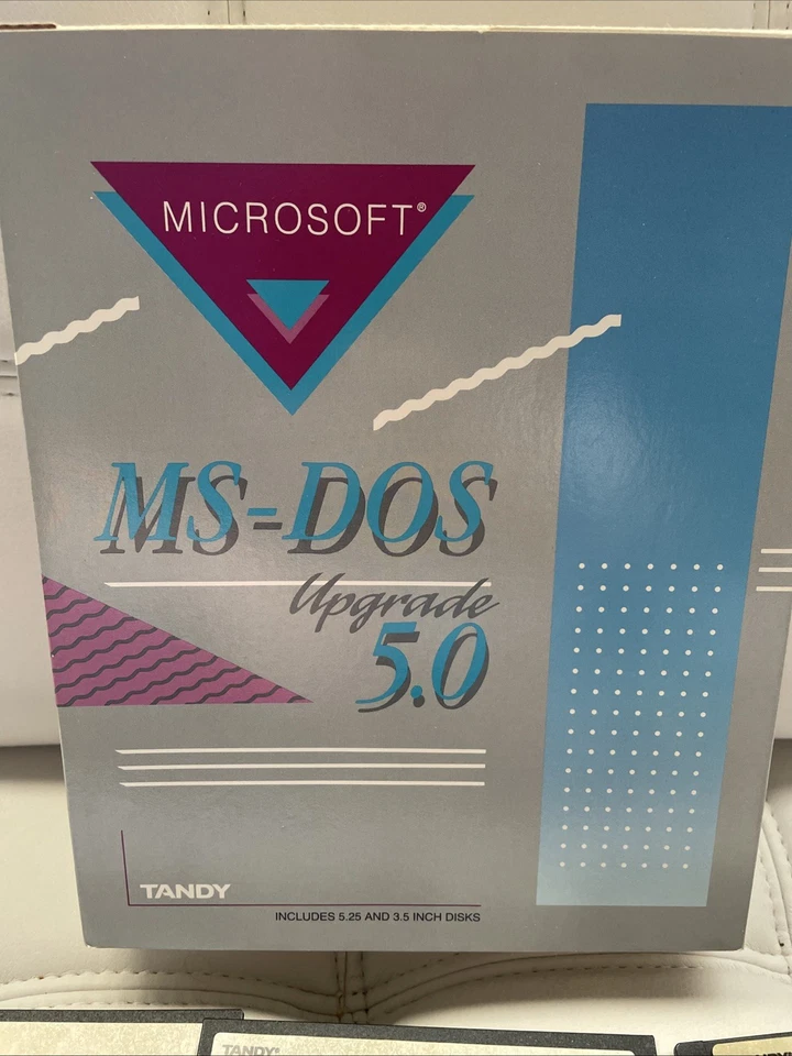 TANDY MS-DOS 5.0 Upgrade System on 5.25" & 3.25 Floppy Disks Rare Vintage CPU - Image 2 of 4