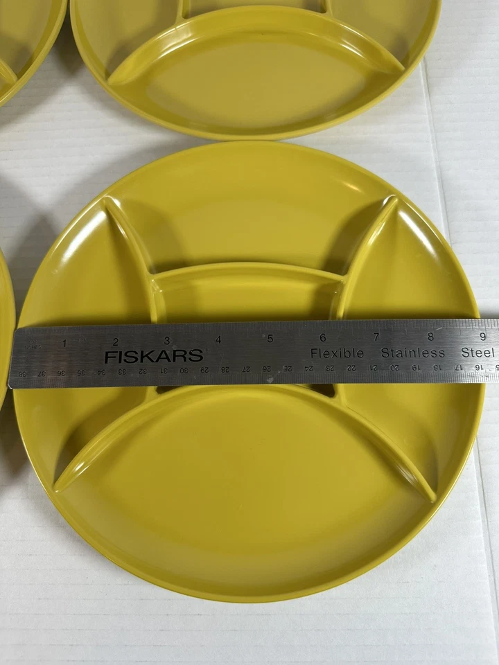 SET OF 4 VINTAGE mustard yellow DIVIDED MELMAC fondue PLATES IMPERIAL JAPAN 9" - Image 3 of 4