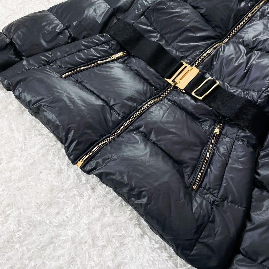USED EXCELLENT CONDITION NEAR IC TAG! VERSACE 2-WAY DOWN JACKET IN GOLD MEDUSA thumbnail 4