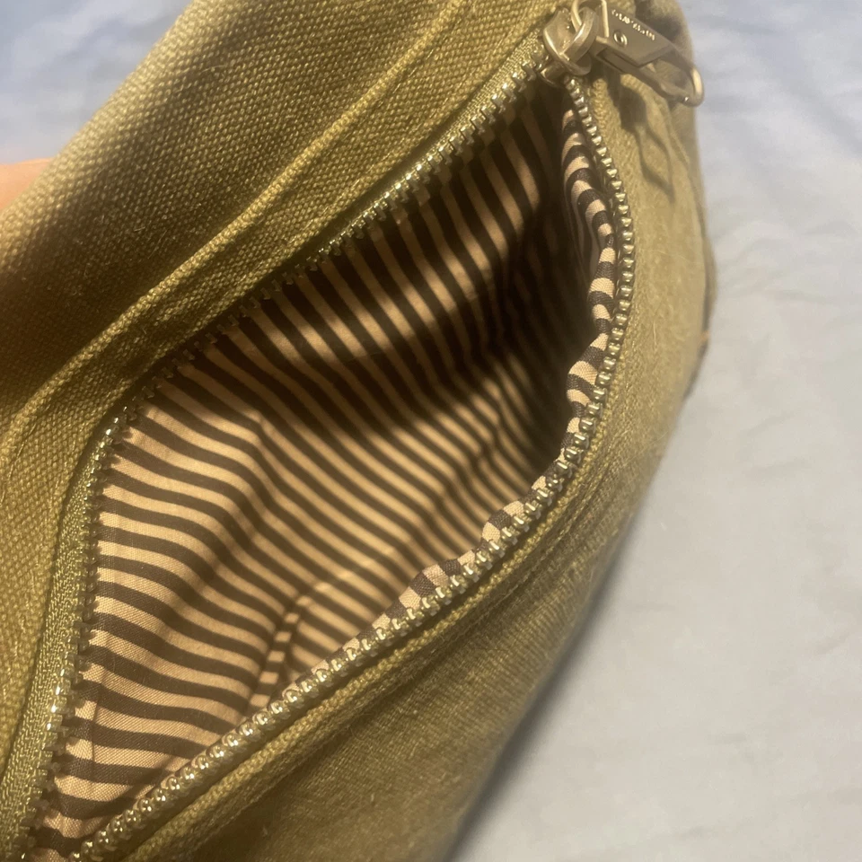 Bandolera Travelon Clásica de Hombro Verde Ejército Denim Bolso Antirrobo 13x10x3 Foto 4 de 4