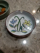 Vintage~5"Wx1.25"T~ Porcelain  Ashtray w Flower Pattern~China(DR17)