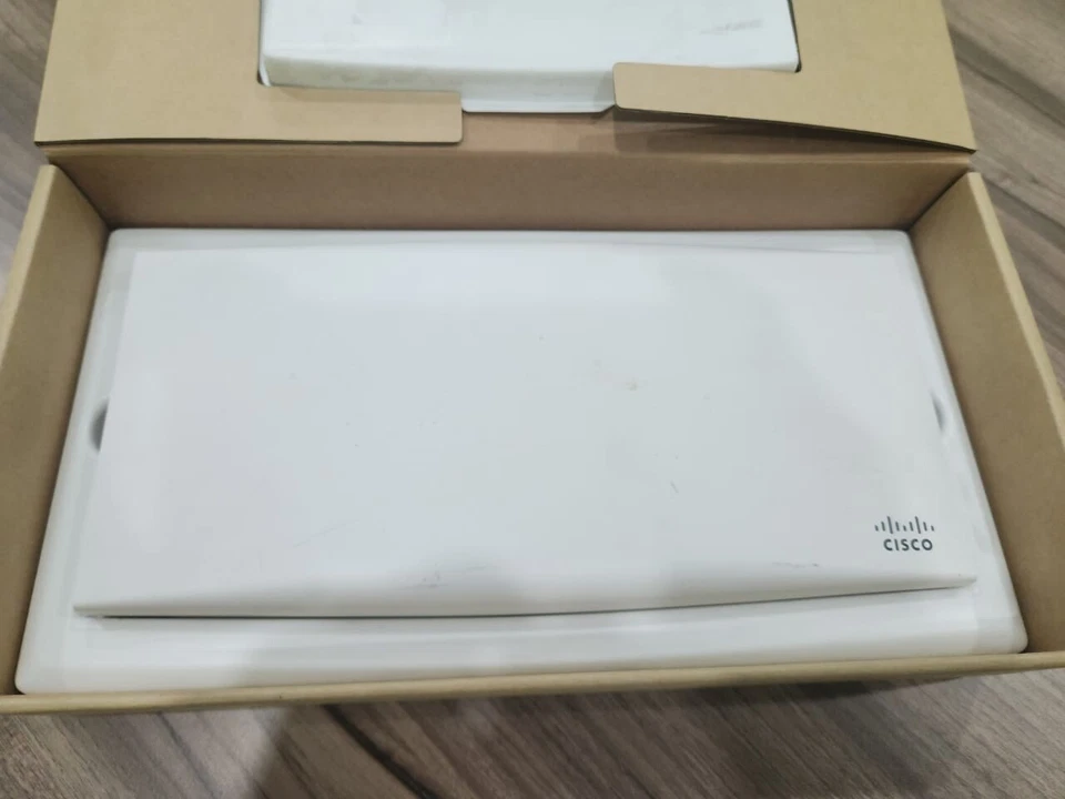 Cisco Meraki MR36 MR36-HW Wireless Cloud Managed Access Point - Image 2 of 3