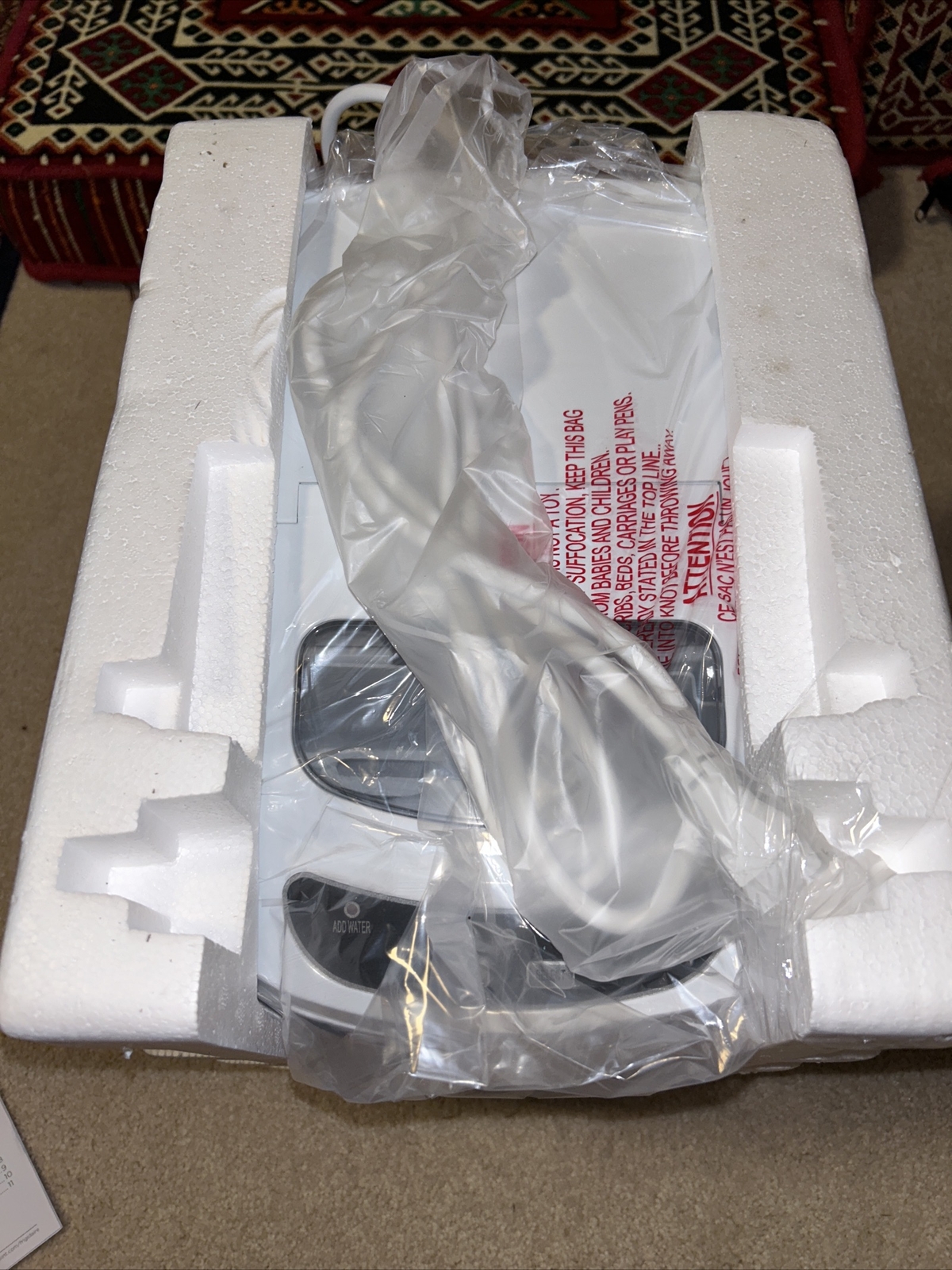 Frigidaire EFIC102WHITE Portable Compact Maker Counter Top Ice Making