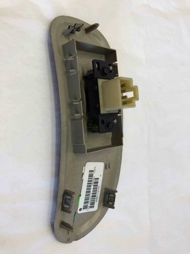 Dodge Caravan 2005 puerta delantera interruptor de ventana eléctrica pasajero derecho lateral derecho G - Imagen 4 de 11