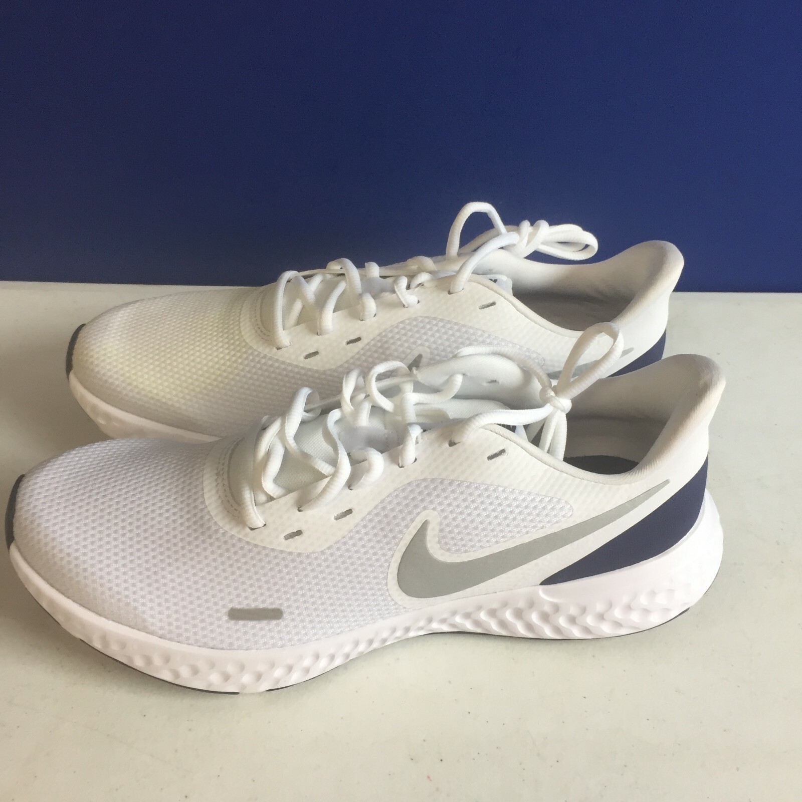 Nike Revolution 5 купить в Америке, лот 