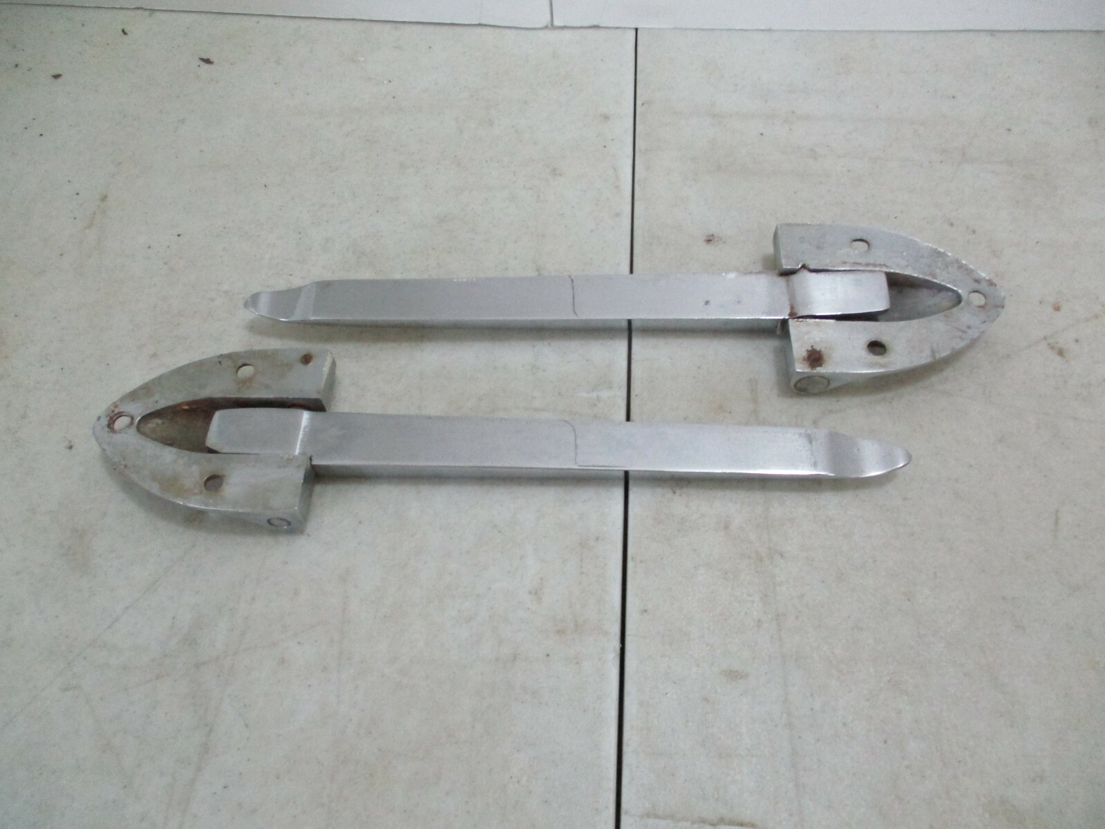 Trunk stops Rolls-Royce PII, PIII ,20/25, Silver Wraith and Bentley