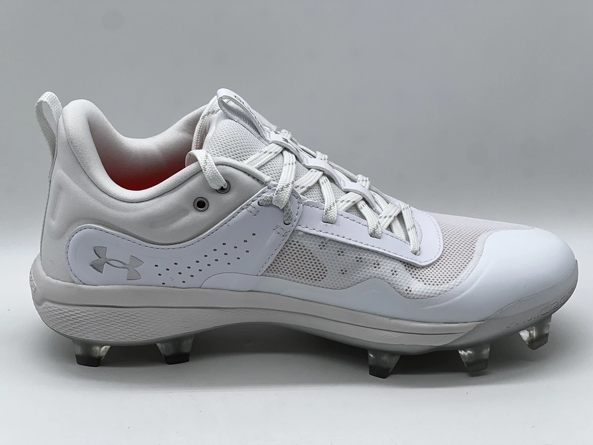 Zapatos under armour softball clearance 2017