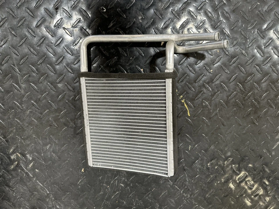 New Komatsu Heater Core Assembly PN ND116140-0050 - Image 3 of 3