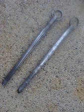2 GREENLEE 555 PIPE BENDER ROLLER SUPPORT PINS *gr8cond* NR
