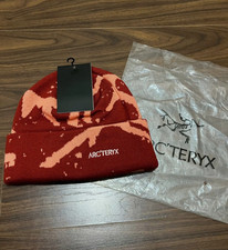 Arc'teryx Grotto Toque Beanie Red Merino Wool Unisex Warm Winter Outdoor Hat NWT