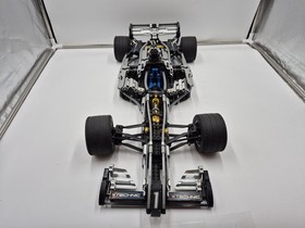 LEGO TECHNIC: Silver Champion (8458) Read Description 