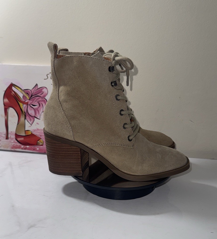 Lucky Brand Wadil Tan Suede Lace Up Boots - Women’s Size 7.5M