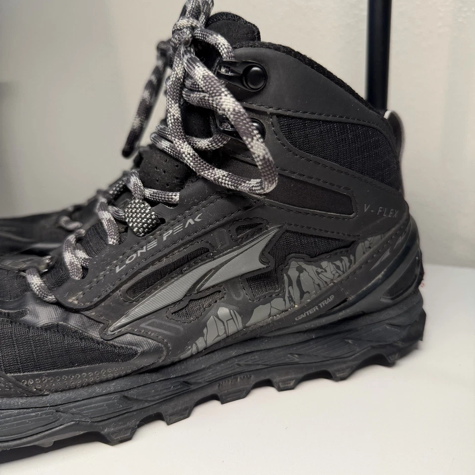 Botas de caminhada femininas Altra Lone Peak 4 malha média gota zero preto cinza tamanho 9 - Imagem 2 de 4