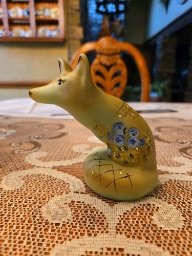 2022 FENTON LIMITED ED #5/23 HAND PAINTED M KIBBE FOX WITH SPRING BIRDS ~FGS~