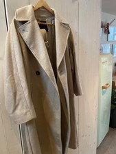 Max Mara Mantel mit Gürtel – Beige/Creme – Neu mit Etikett – NP 1.099€