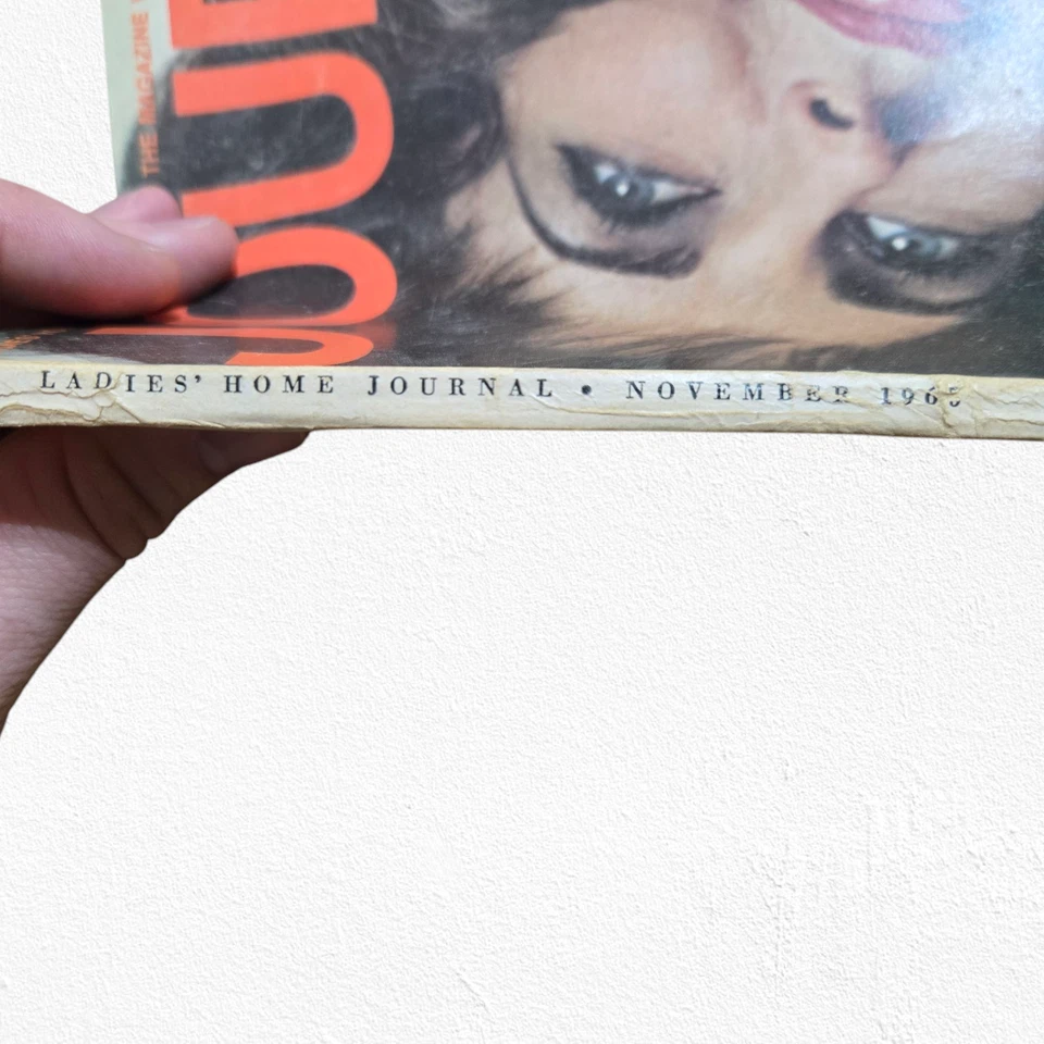 1965 Vintage Ladies Home Journal Elizabeth Taylor Cover Volume 82 Number 11 - Image 2 of 4