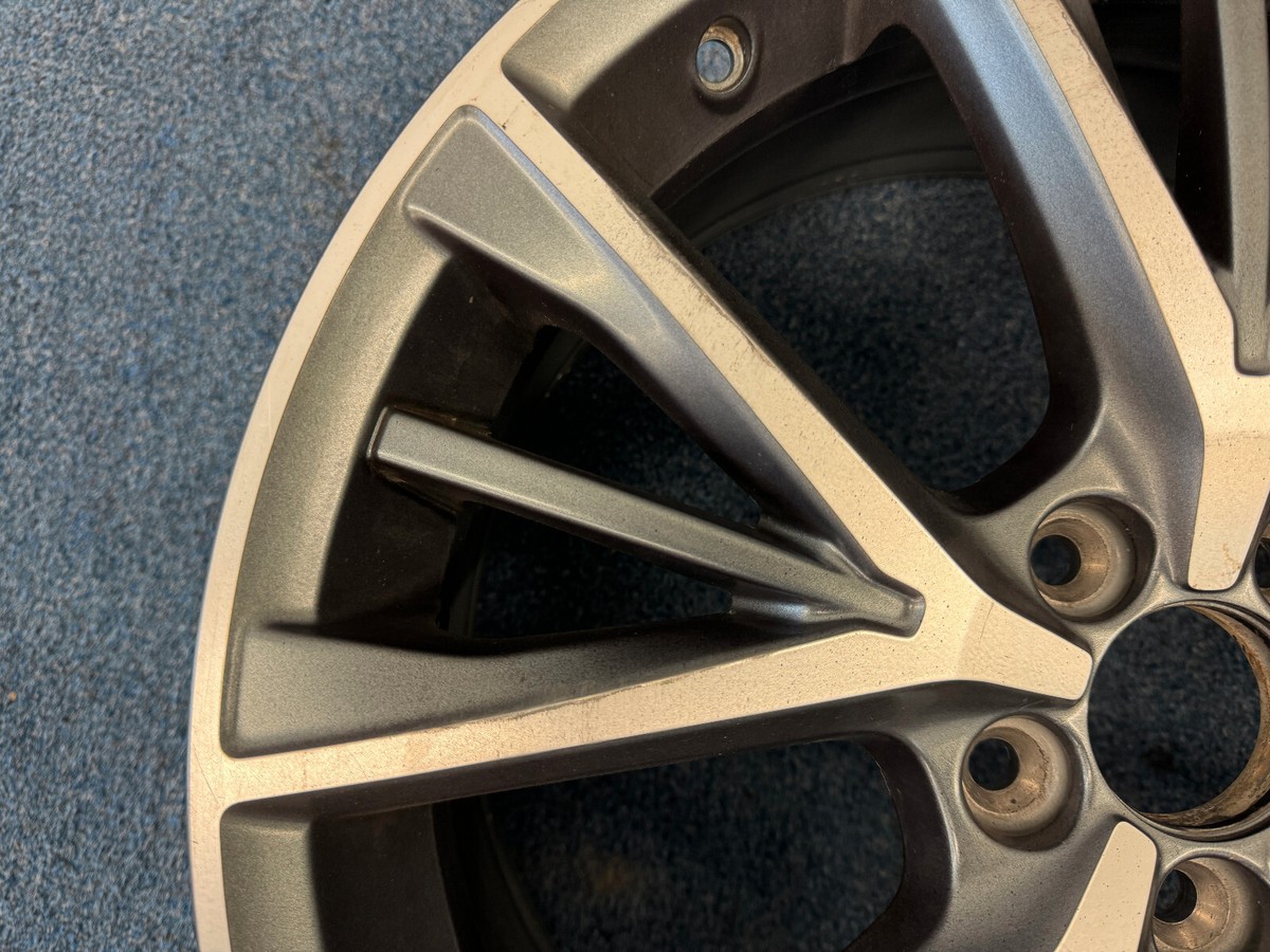 17-20 Volvo S90 V90 19