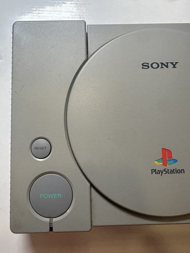 Sony PlayStation 1 PS1 Console 5501 Bundle 2x Controllers, Q Bert, 007, & More - Picture 4 of 22