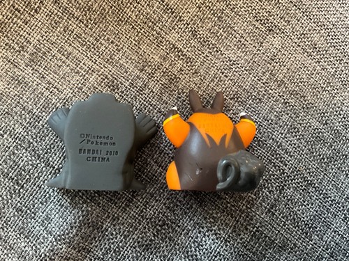 pokemon bandai 2010 pignite & Cofagrigus rubber figures - Picture 2 of 3