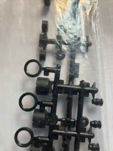 105591 HPI RACING - SHOCK CAP SET SAVAGE XS - Picture 4 of 5