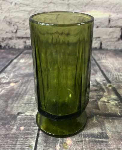 Vintage Avocado Green Paneled Water Tea Heavy Mid Century Glassware 6” Tall
