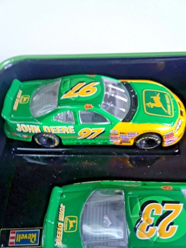 Revell John Deere Car Set (2 diecast)- 1996, 1997 -XLNT original, in tin & box - Picture 4 of 4