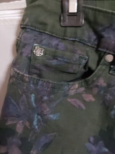 Bandolino Mandie Green Jeans With Floral Design Size 12 - Picture 2 of 4
