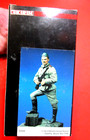 KIRIN 21524 SOVIET NAVAL INFANTRY WWII MODEL KIT  NIB NOS RARE  ORIGINAL OLD 70S — photo 2
