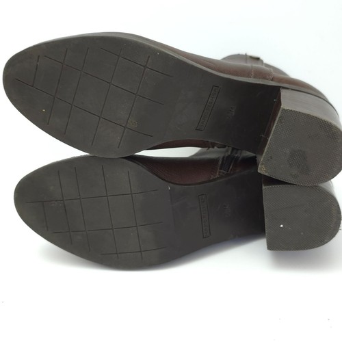 Marc Fisher SAMONA Leather Ankle Booties Brown Side Zip Size 7.5 - Picture 6 of 7