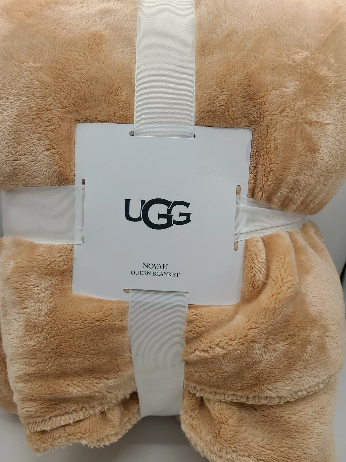 ugg novah