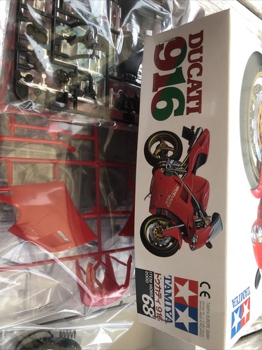 modellbausatz motorrad Tamiya Ducati 14068. 916 Originalverpackt Nichtraucher H - Bild 3 von 3