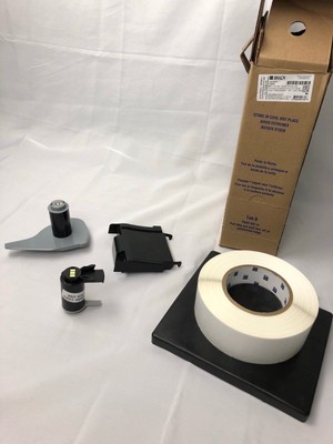 BRADY BM71-32-427 1-1//2/" x 1-1//2/" White on Translucent Cartridge Label