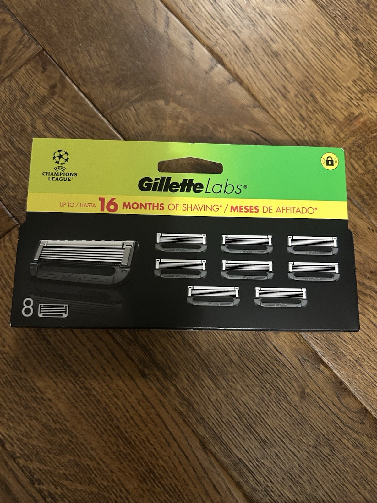 Gillette Labs Men's Razor Blades, 8 Pack (BNIB)